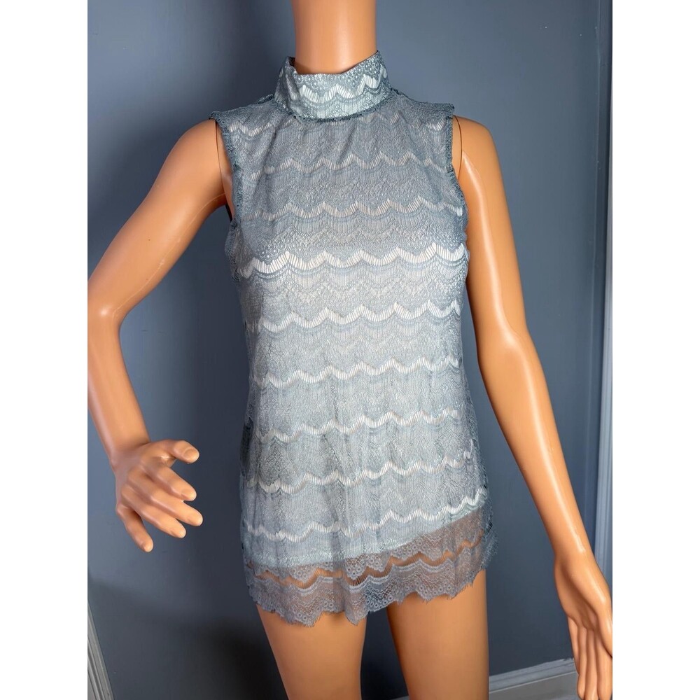 Banana Republic Women XS Gray Lace Mock Neck Tank Top Sleeveless Blouse NWT.